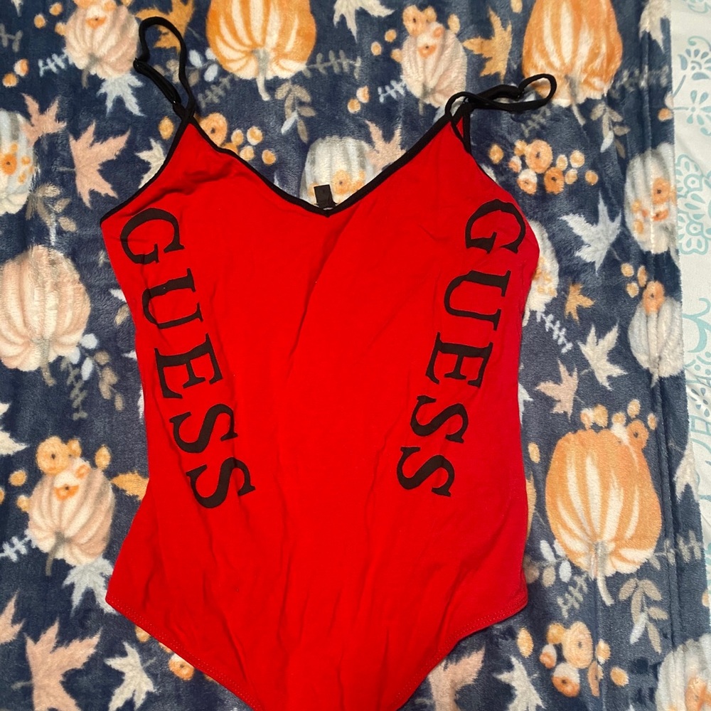 Guess bodysuit
